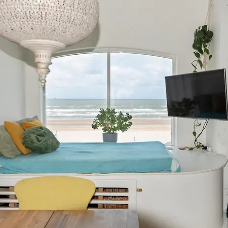 Διαμέρισμα Beautiful Beachfront Zandvoort