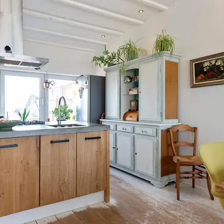 Beautiful Beachfront Apartamento